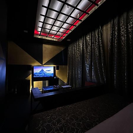 Cinema Plaza Hotel Baky Esterno foto