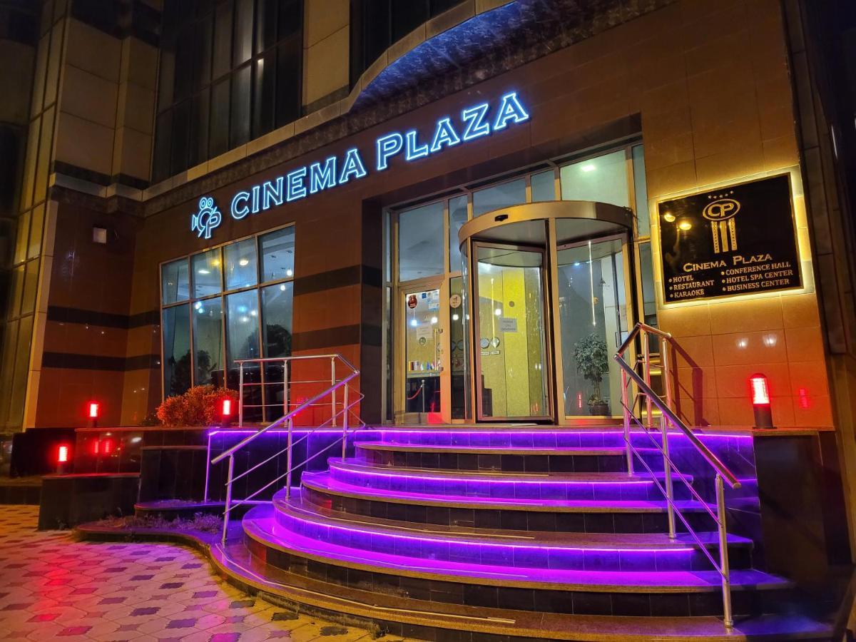 Cinema Plaza Hotel Baky Esterno foto