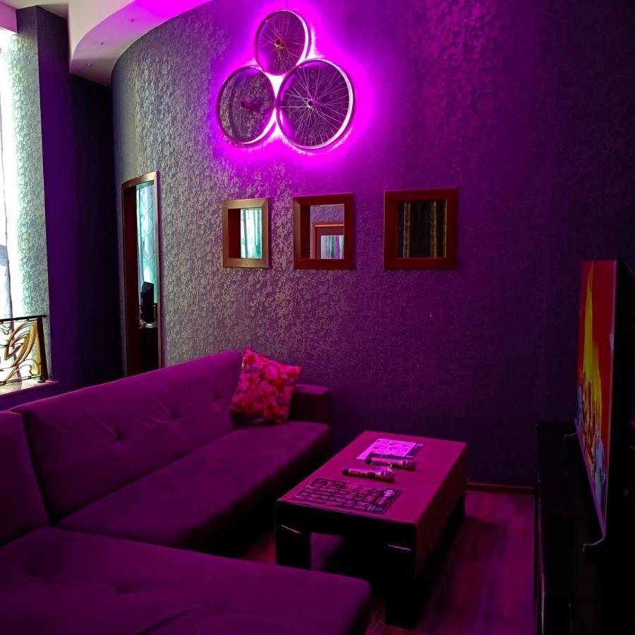 Cinema Plaza Hotel Baky Esterno foto