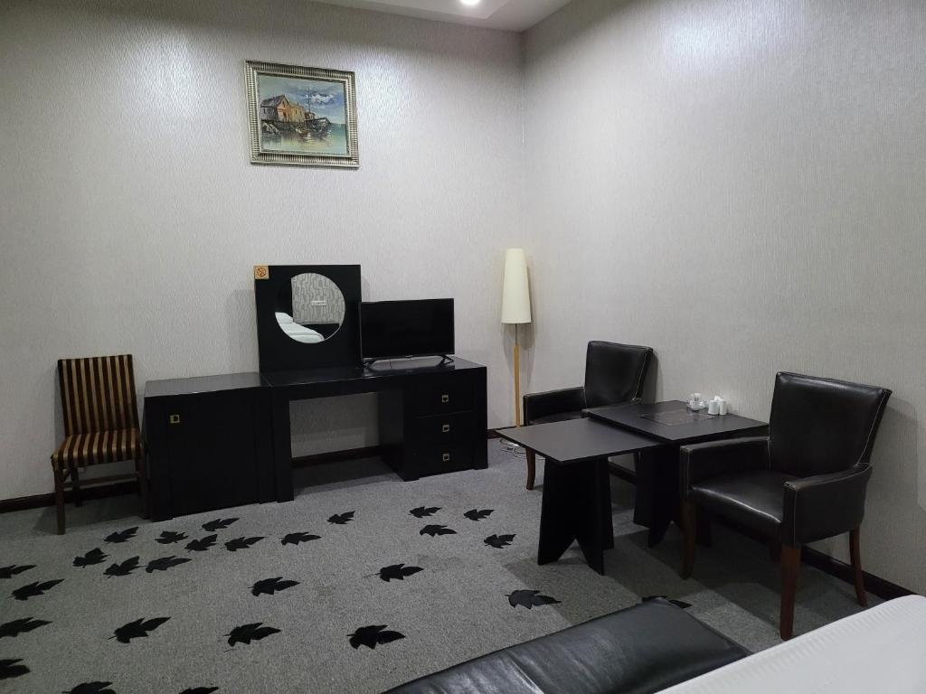 Cinema Plaza Hotel Baky Esterno foto