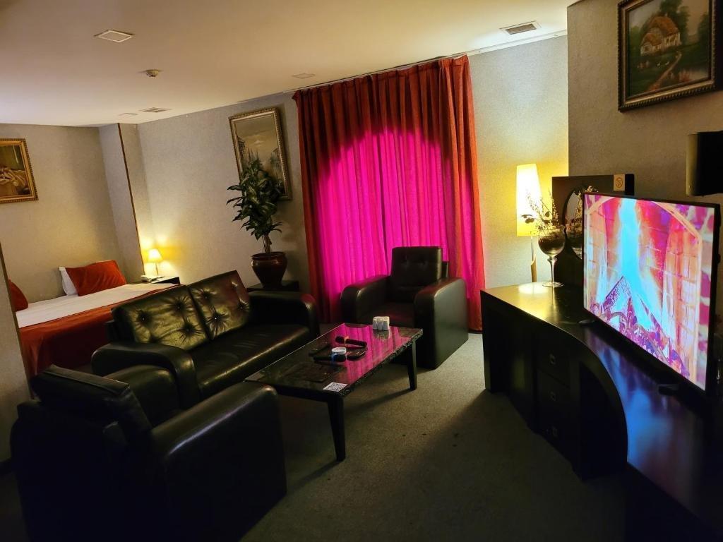 Cinema Plaza Hotel Baky Esterno foto