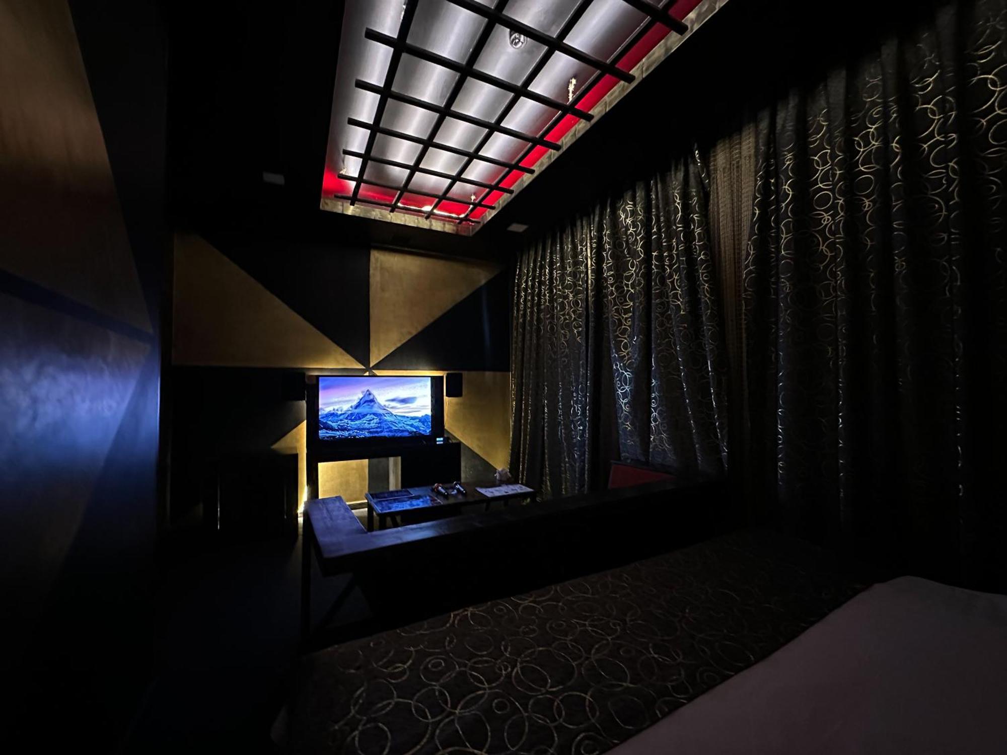 Cinema Plaza Hotel Baky Esterno foto